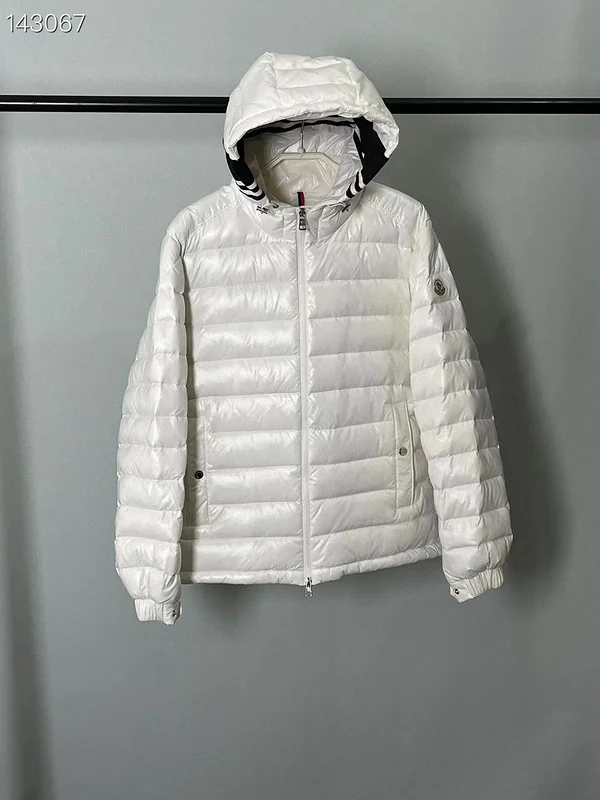 Moncler sz1-5 26yr170 (4)